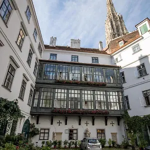 Deutscher Orden Hotel